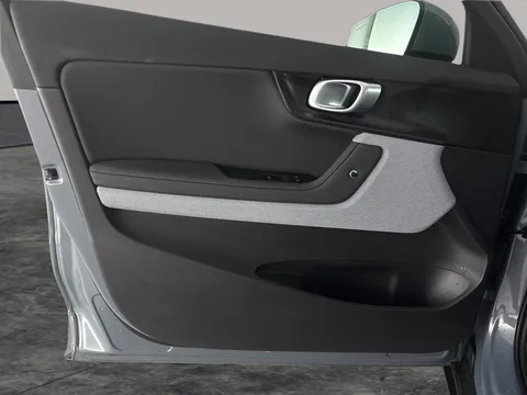 Thumbnail image for the Polestar                  Polestar 2 Single Motor 82kWh Long Range Fastback  RWD