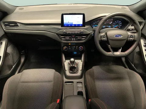 Thumbnail image for the Ford Focus 1.0T EcoBoost ST-Line Edition