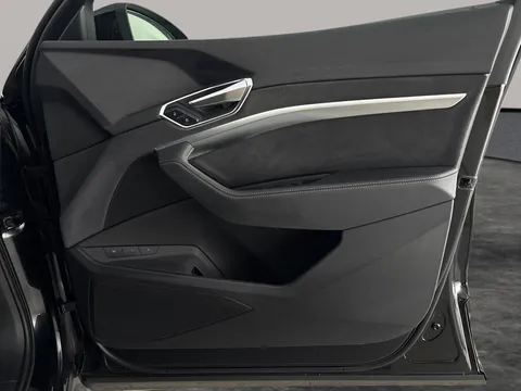 Thumbnail image for the Audi E-Tron 50 Black Edition   quattro 71.2kWh (11kW Charger)