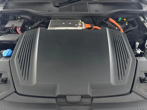Thumbnail image for the Audi E-Tron 50 Black Edition   quattro 71.2kWh (11kW Charger)