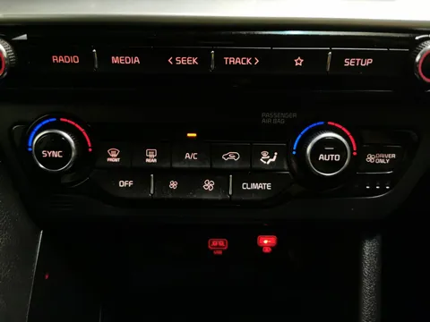 Thumbnail image for the Kia Niro 1.6 GDi 2    DCT
