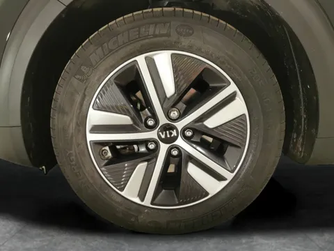 Thumbnail image for the Kia Niro 1.6 GDi 2    DCT