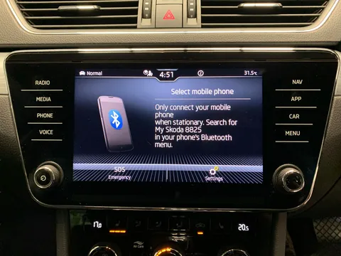 Thumbnail image for the Škoda Superb 1.5 TSI ACT SE Technology   DSG