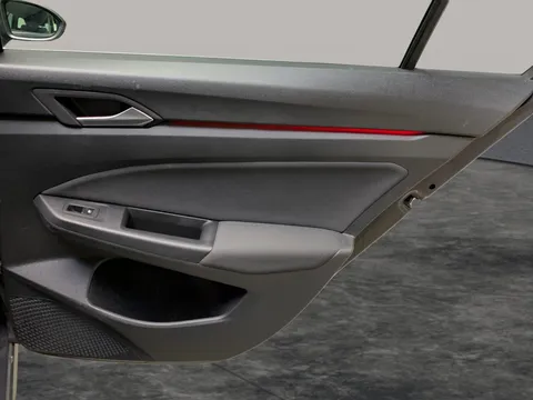 Thumbnail image for the Volkswagen Golf 2.0 TDI Style