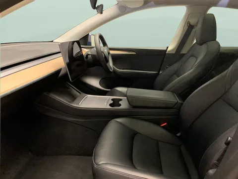 Thumbnail image for the Tesla Model Y SUV  RWD