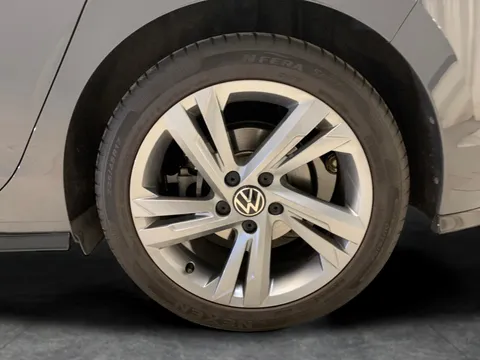Thumbnail image for the Volkswagen Golf 1.5 TSI R-Line