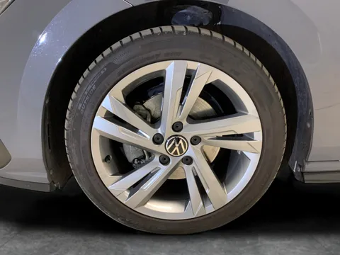 Thumbnail image for the Volkswagen Golf 1.5 TSI R-Line