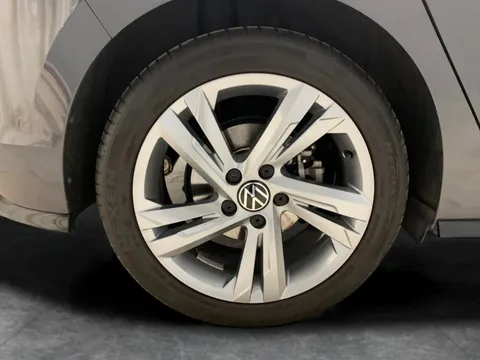 Thumbnail image for the Volkswagen Golf 1.5 TSI R-Line