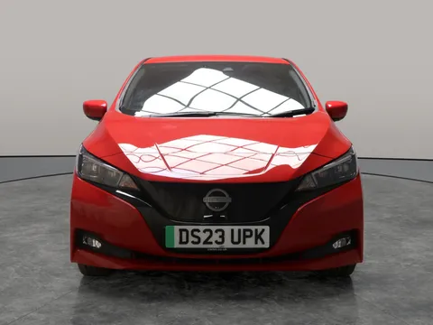 Thumbnail image for the Nissan LEAF 39kWh Tekna