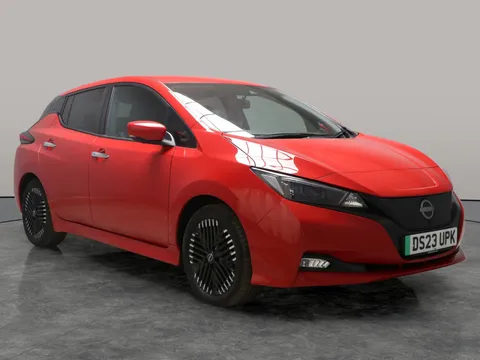 Thumbnail image for the Nissan LEAF 39kWh Tekna