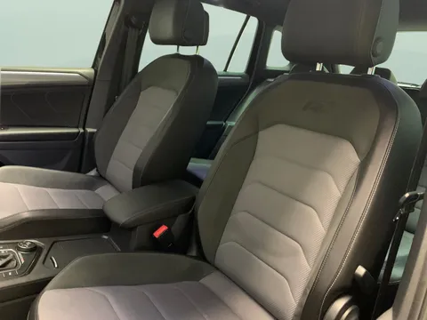 Thumbnail image for the Volkswagen Tiguan 2.0 TDI R-Line   DSG 4Motion