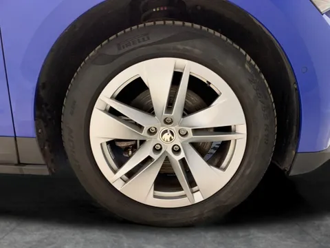 Thumbnail image for the Škoda Enyaq 62kWh 60   (DC120kW)
