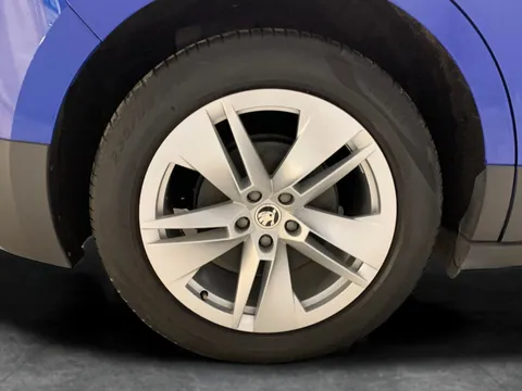 Thumbnail image for the Škoda Enyaq 62kWh 60   (DC120kW)