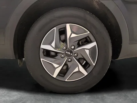 Thumbnail image for the Kia Sorento 1.6 h T-GDi 2    AWD