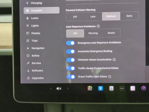 Thumbnail image for the Tesla Model 3 (Dual Motor) Long Range   4WDE