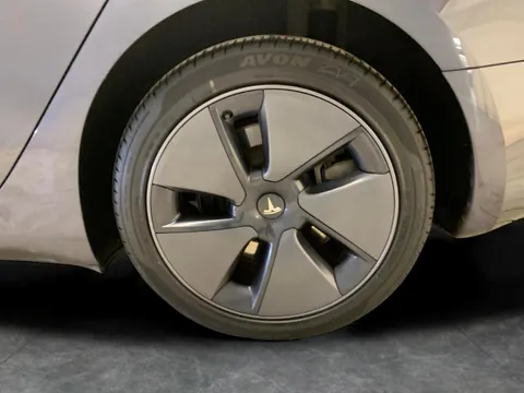Thumbnail image for the Tesla Model 3 (Dual Motor) Long Range   4WDE