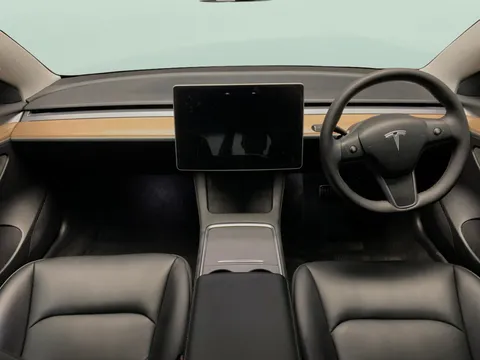 Thumbnail image for the Tesla Model 3 (Dual Motor) Long Range   4WDE