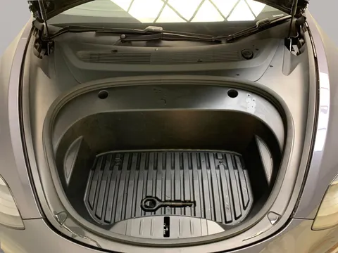 Thumbnail image for the Tesla Model 3 (Dual Motor) Long Range   4WDE