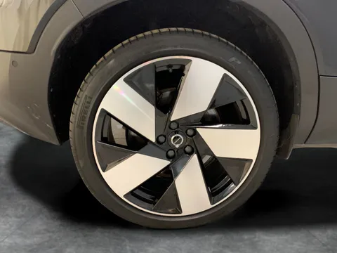 Thumbnail image for the Volvo XC40 Recharge Twin 82kWh Ultimate   AWD