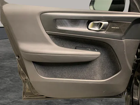 Thumbnail image for the Volvo XC40 Recharge Twin 82kWh Ultimate   AWD