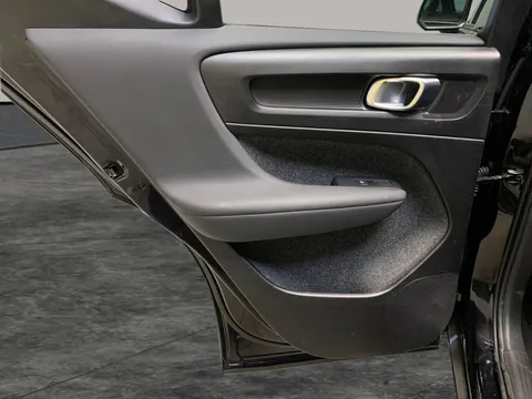 Thumbnail image for the Volvo XC40 Recharge Twin 82kWh Ultimate   AWD