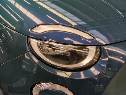 Thumbnail image for the Fiat 500E 42kWh Icon