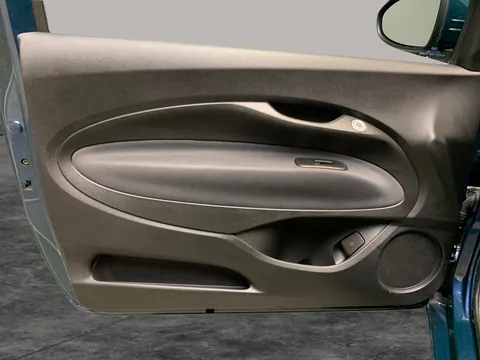 Thumbnail image for the Fiat 500E 42kWh Icon