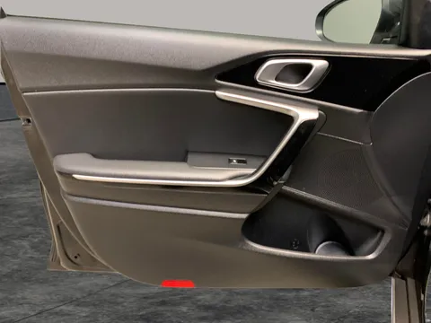Thumbnail image for the Kia Xceed 1.0 T-GDi Connect
