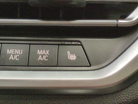 Thumbnail image for the BMW 2 Series 2.0 220i M Sport Coupe