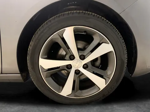 Thumbnail image for the Peugeot 308 1.2 PureTech GPF Allure