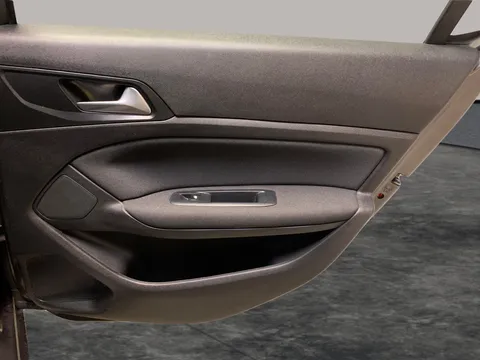 Thumbnail image for the Peugeot 308 1.2 PureTech GPF Allure