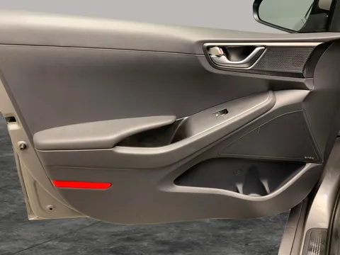 Thumbnail image for the Hyundai Ioniq 38.3kWh Premium