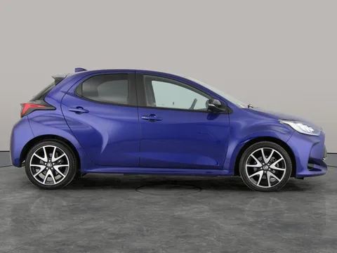 Thumbnail image for the Toyota Yaris 1.5 VVT-h Dynamic    E-CVT