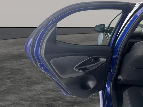 Thumbnail image for the Toyota Yaris 1.5 VVT-h Dynamic    E-CVT