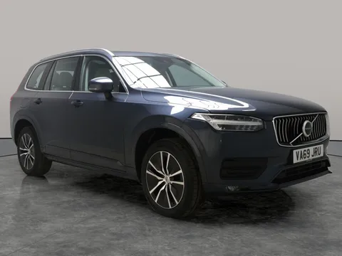 Thumbnail image for the Volvo XC90 2.0 B5 MHEV Momentum    4WD