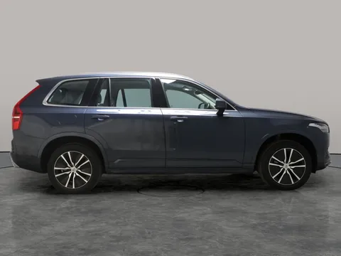 Thumbnail image for the Volvo XC90 2.0 B5 MHEV Momentum    4WD