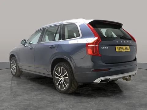 Thumbnail image for the Volvo XC90 2.0 B5 MHEV Momentum    4WD