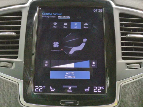 Thumbnail image for the Volvo XC90 2.0 B5 MHEV Momentum    4WD