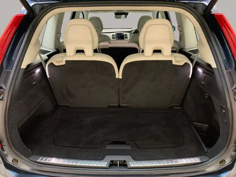 Thumbnail image for the Volvo XC90 2.0 B5 MHEV Momentum    4WD