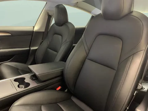 Thumbnail image for the Tesla Model 3 (Dual Motor) Long Range   4WDE