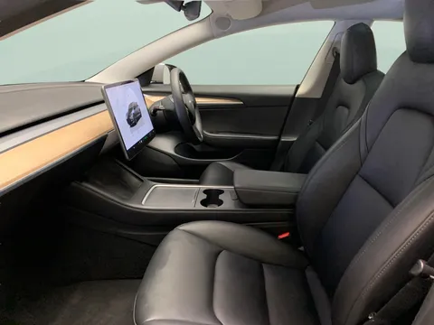 Thumbnail image for the Tesla Model 3 (Dual Motor) Long Range   4WDE