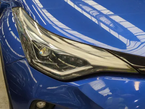 Thumbnail image for the Toyota C-HR 1.8 VVT-h Dynamic    CVT