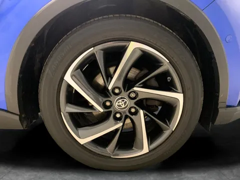 Thumbnail image for the Toyota C-HR 1.8 VVT-h Dynamic    CVT