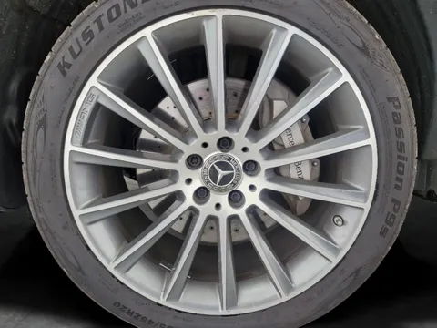 Thumbnail image for the Mercedes-Benz GLC 2.0 GLC300de 13.5kWh AMG Line (Premium)   Plug-in  G-Tronic+ 4MATIC