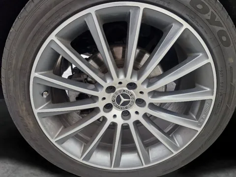 Thumbnail image for the Mercedes-Benz GLC 2.0 GLC300de 13.5kWh AMG Line (Premium)   Plug-in  G-Tronic+ 4MATIC