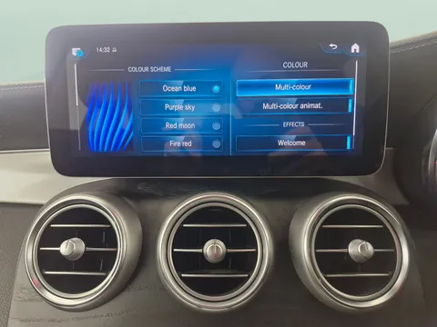Thumbnail image for the Mercedes-Benz GLC 2.0 GLC300de 13.5kWh AMG Line (Premium)   Plug-in  G-Tronic+ 4MATIC