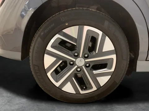 Thumbnail image for the Hyundai Kona 64kWh Premium   (10.5kW Charger)