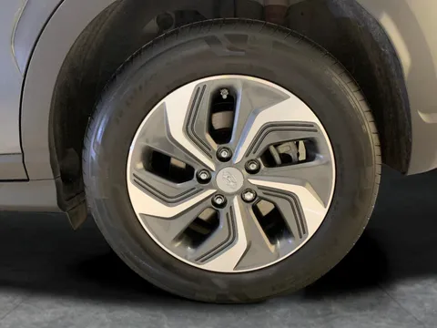 Thumbnail image for the Hyundai Kona 1.6 h-GDi SE Connect    DCT