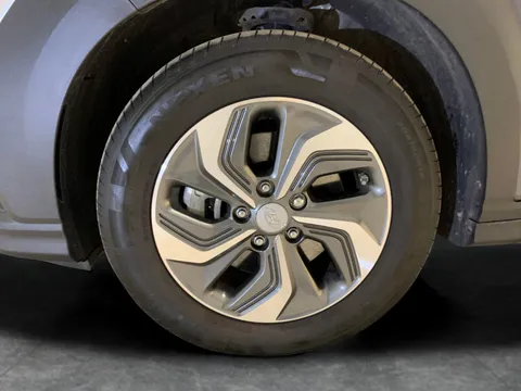 Thumbnail image for the Hyundai Kona 1.6 h-GDi SE Connect    DCT