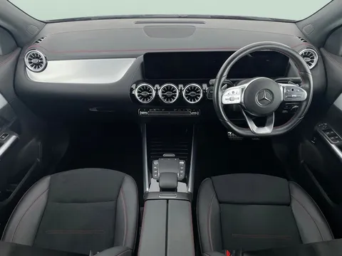 Thumbnail image for the Mercedes-Benz Eqa EQA 300 66.5kWh AMG Line   4MATIC
